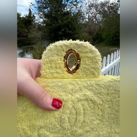 Chanel Rare Maxi Yellow Terry Cloth Vintage Flap - Picture 9 of 15